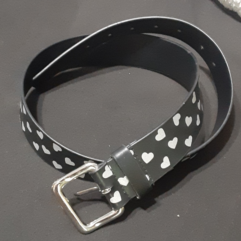 Black belt w/ hearts